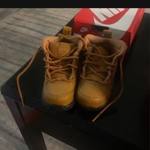 Nike boots